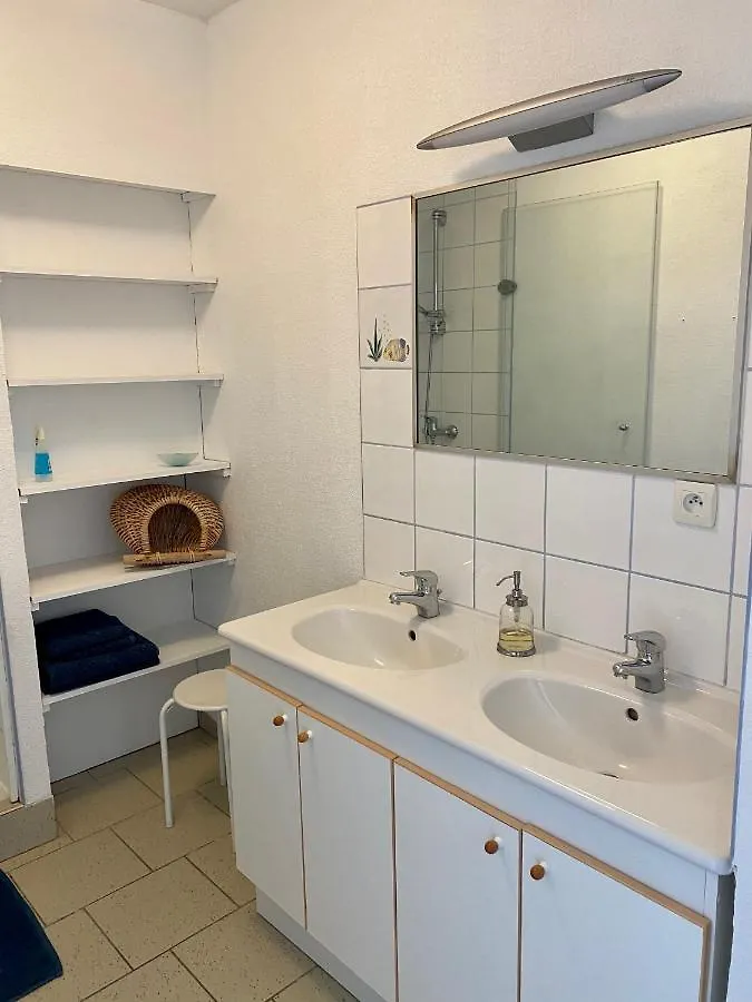 Holiday home Pied A Terre Pour Des Vacances Au Bord De La Mer Le Conquet France