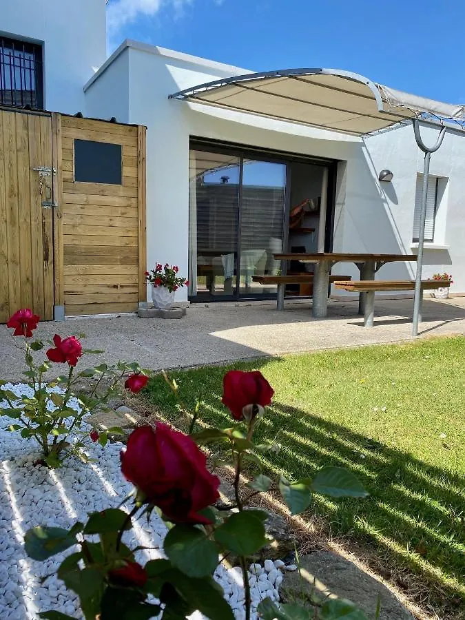 Holiday home Pied A Terre Pour Des Vacances Au Bord De La Mer Le Conquet France