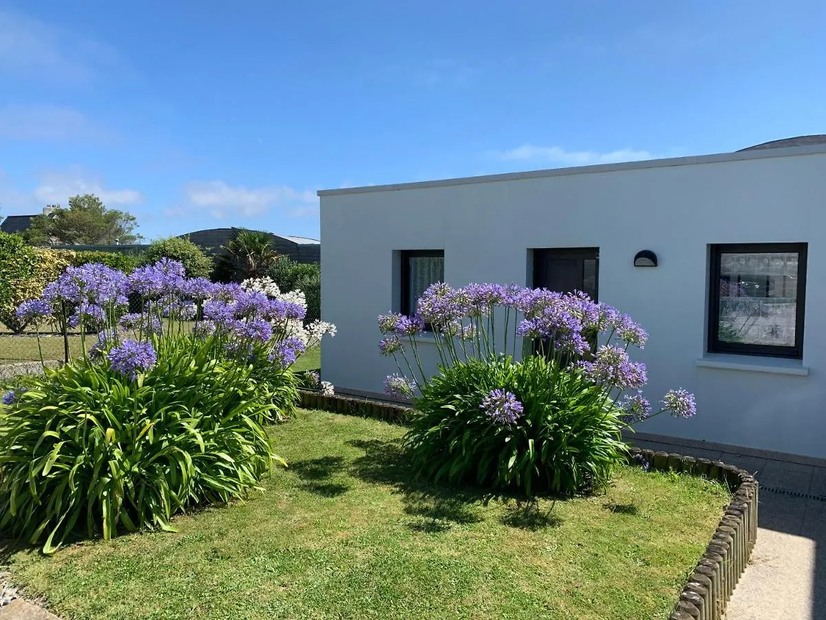 Pied A Terre Pour Des Vacances Au Bord De La Mer contacts