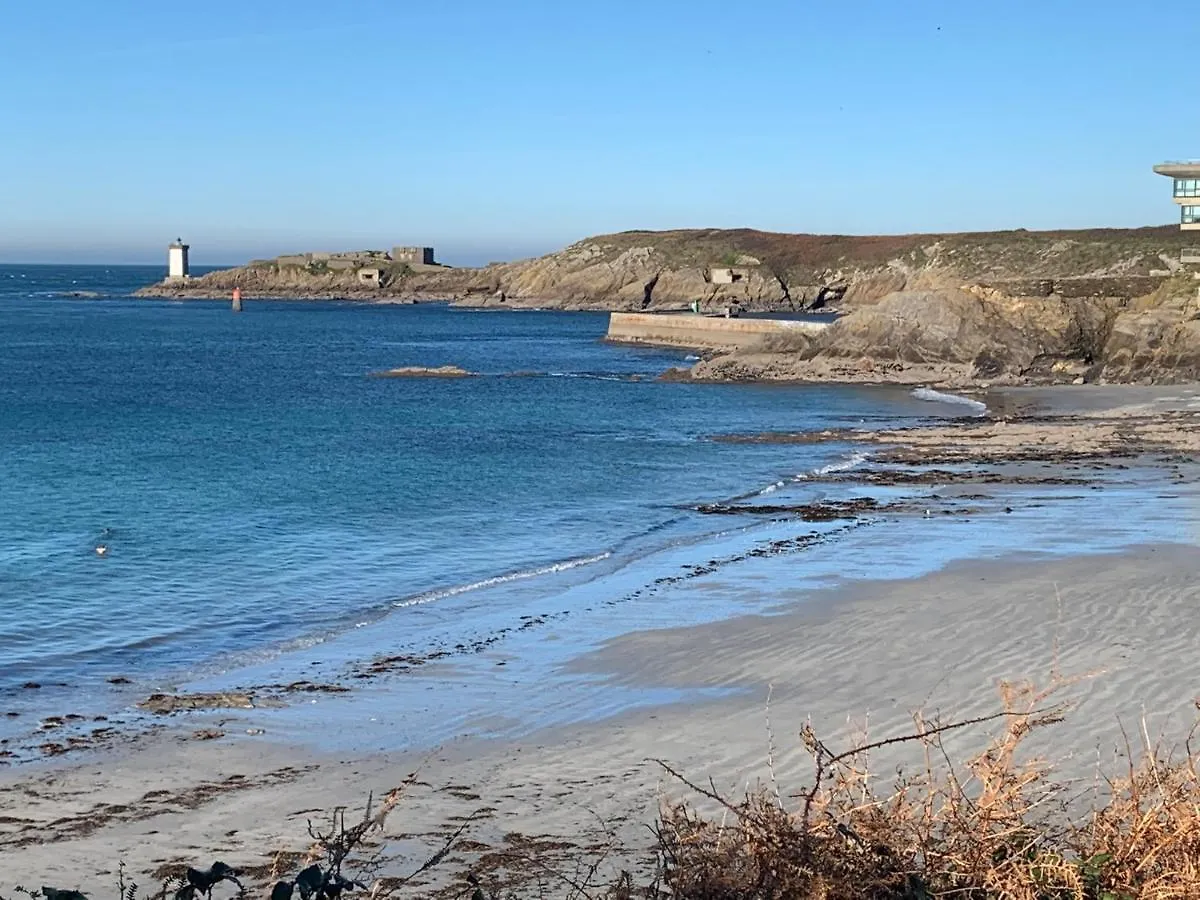 Pied A Terre Pour Des Vacances Au Bord De La Mer Le Conquet